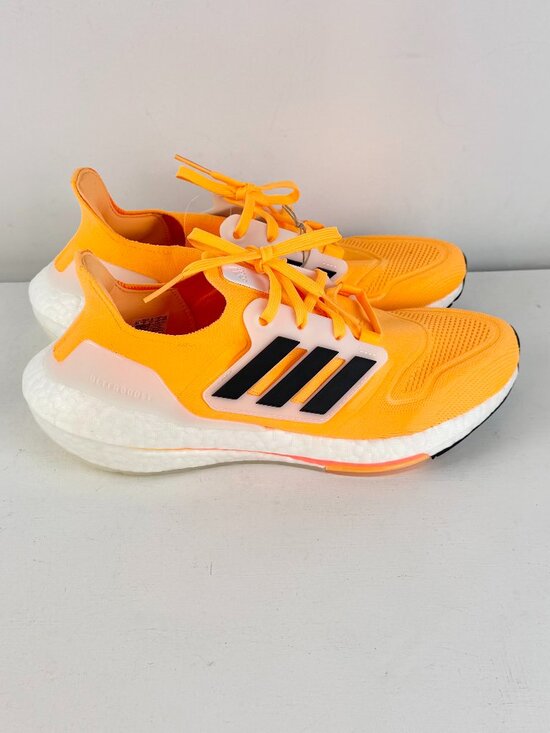 Men\'s 8.5 -  Adidas UltraBoost 22 Flash Orange Running Shoes - HR1029 main image 4